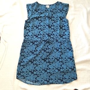 Medium navy/light blue floral dress cap sleeves drawstring waist and pockets.